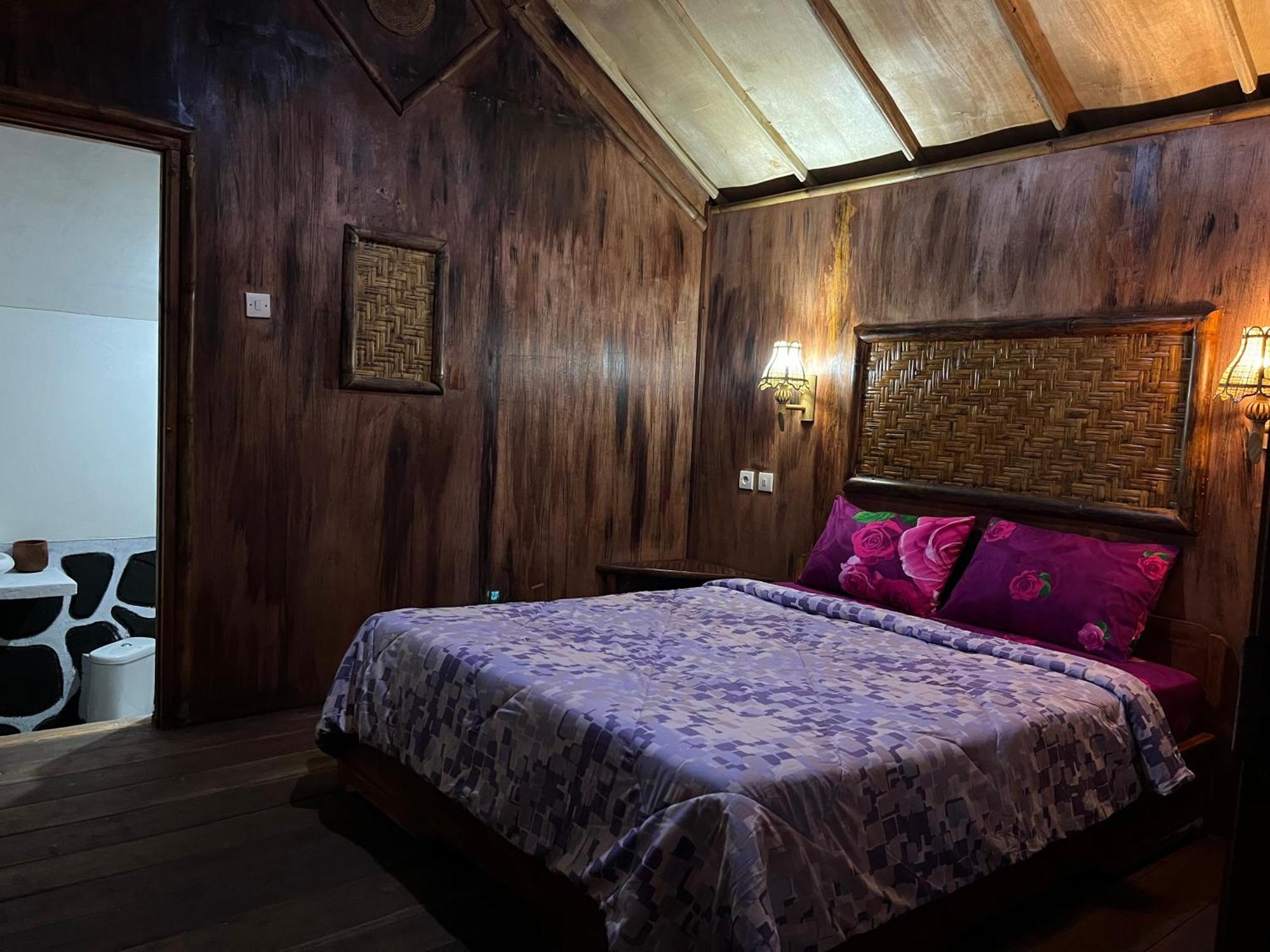 Syaqila Homestay Lombok Tetebatu Exterior photo